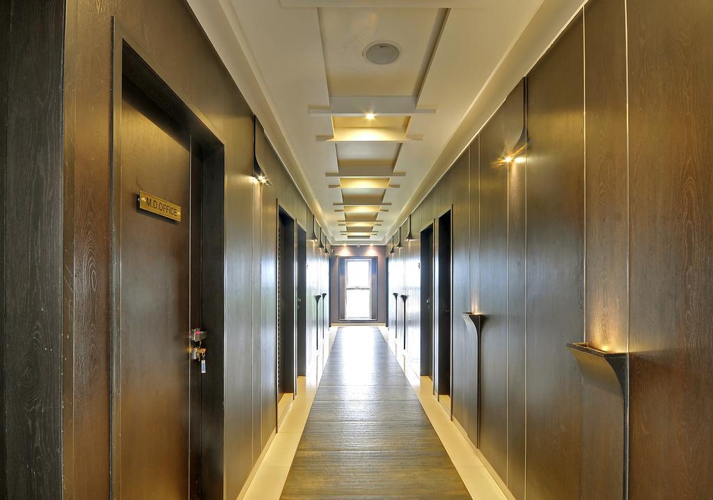 Hotel Magnum Inn Junagadh Εξωτερικό φωτογραφία