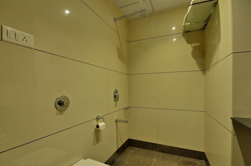 Hotel Magnum Inn Junagadh Εξωτερικό φωτογραφία