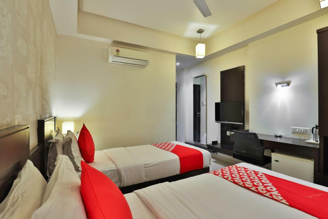 Hotel Magnum Inn Junagadh Εξωτερικό φωτογραφία